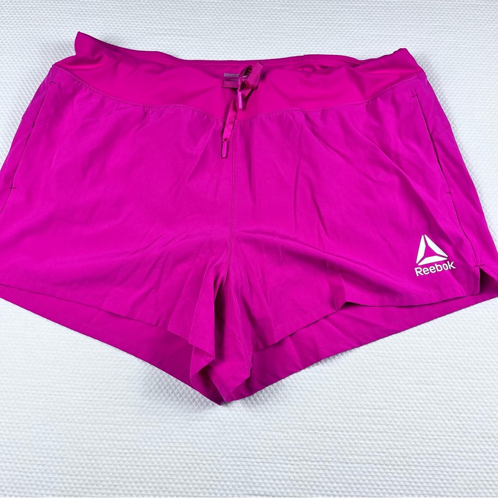 Reebok Shorts Pink XXL